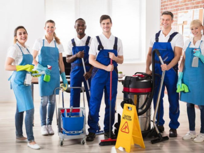 The Ultimate Guide to Holiday Let Cleaning – How to Hire, Manage & Pay for Cleaning Services
